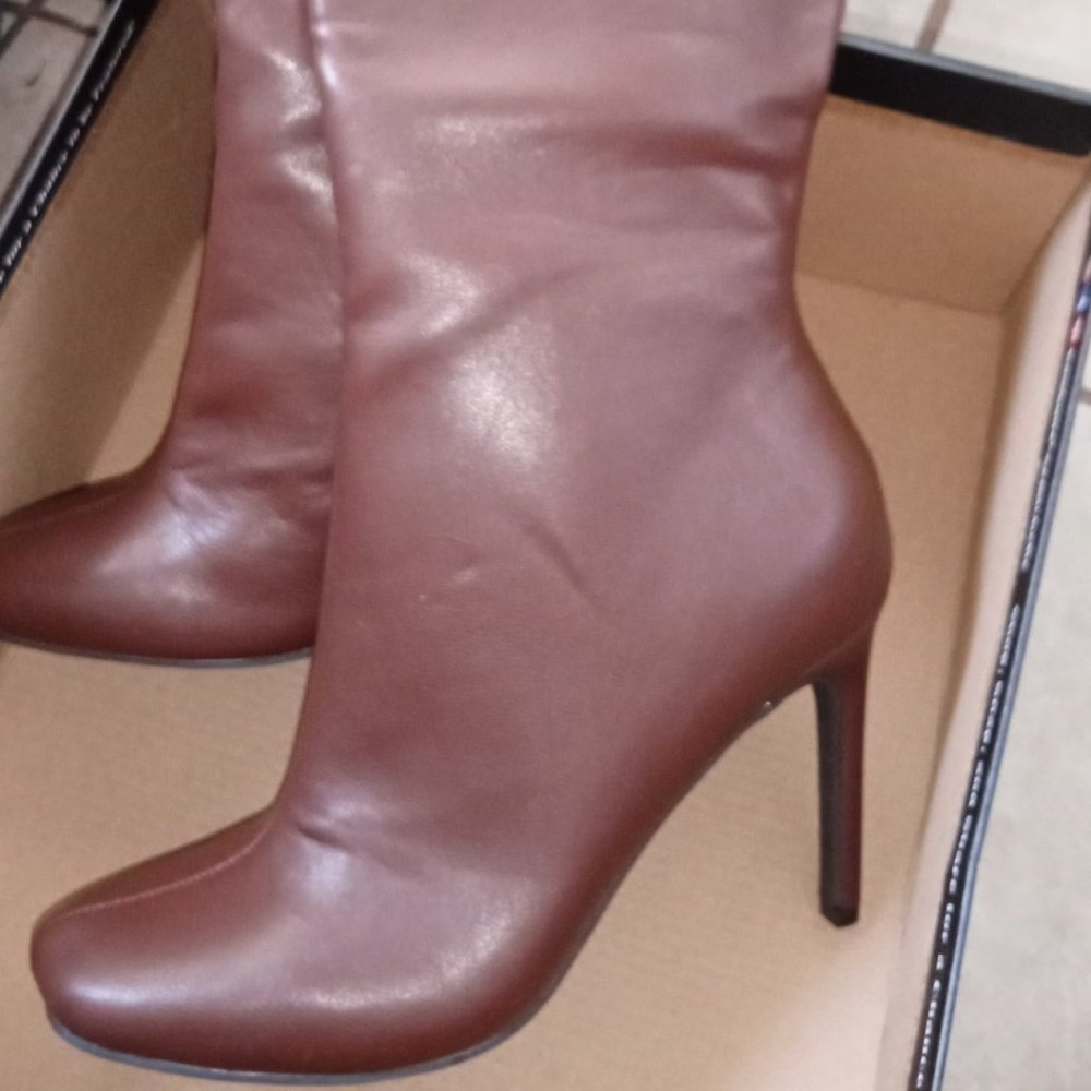 Anne Michelle Heel Boots